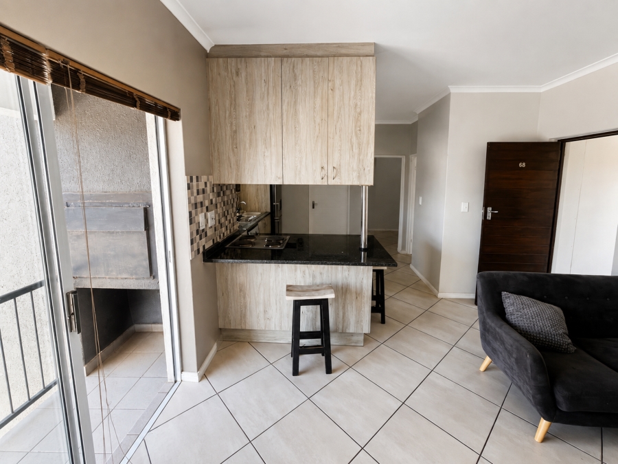 To Let 2 Bedroom Property for Rent in Buh Rein Estate Western Cape